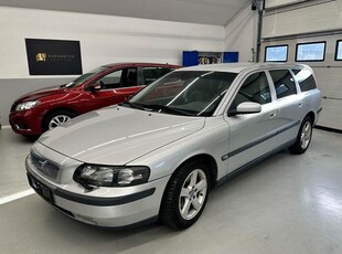 Volvo V70 2,4 140 Momentum