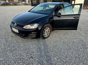 VW Golf VII 1,6 TDi 105 Trendline Variant BMT