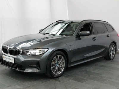 BMW 330e 2,0 Touring Sport Line aut.