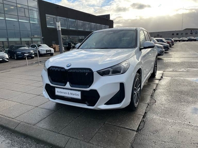 BMW iX1 xDrive30 EL M-Sport 4x4 313HK 5d Aut.