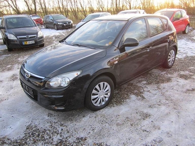 Hyundai i30 1,4 ISG Comfort 109HK 5d