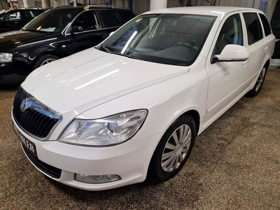 Skoda Octavia 1,6 TDi 105 Ambiente Combi