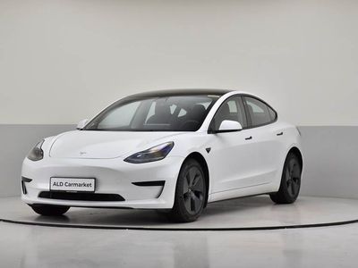 Tesla Model 3 Standard Range Plus RWD