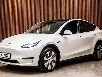 Tesla Model Y Long Range AWD