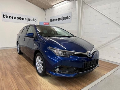 Toyota Auris 1,8 Hybrid H2 Selected Touring Sports CVT