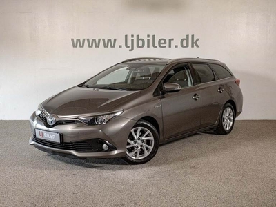 Toyota Auris 1,8 Hybrid H2 Touring Sports CVT