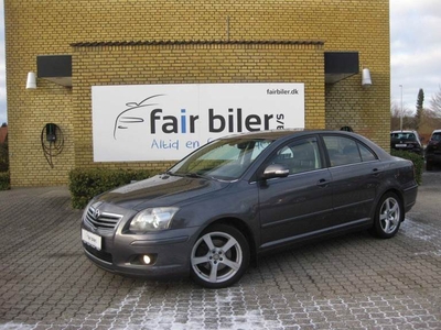 Toyota Avensis 2,0 VVT-i Executive