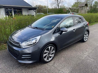 Kia Rio 1,4 CRDi 90 Attraction