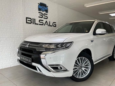 Mitsubishi Outlander 2,4 PHEV Intense CVT 4WD