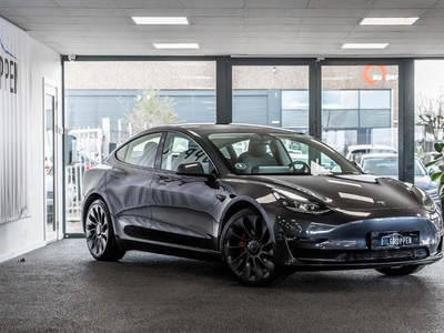 Tesla Model 3 Performance AWD