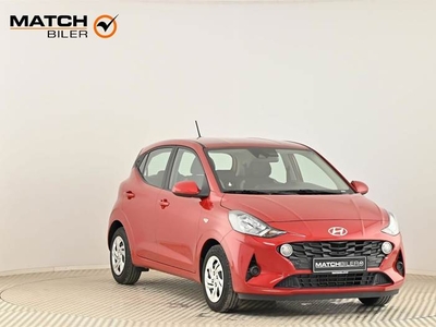 Hyundai i10 1,0 Essential 67HK 5d