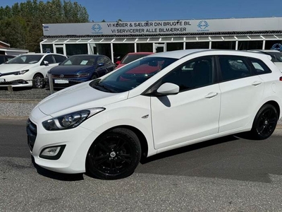 Hyundai i30 1,4 Premium CW