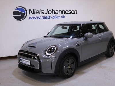 MINI Cooper SE Essential Trim 3d