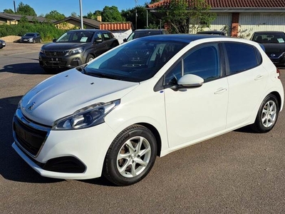 Peugeot 208 1,2 VTi 82 Active