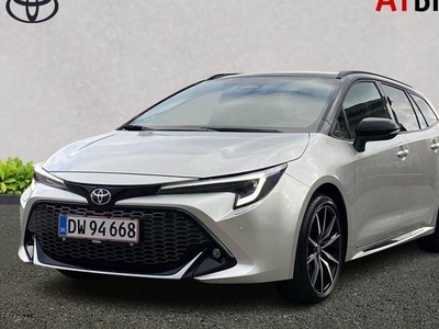 Toyota Corolla 1,8 Touring Sports Hybrid GR Sport E-CVT 140HK Stc Trinl. Gear