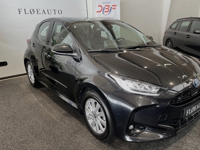 Toyota Yaris 1,5 Hybrid Style e-CVT 5d