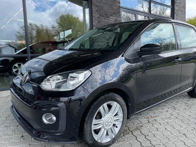 VW up 1,0 TSI BMT High 90HK 5d