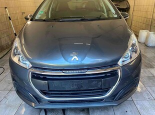 Peugeot 208 1,2 1.2 VTi 82 hk 5D