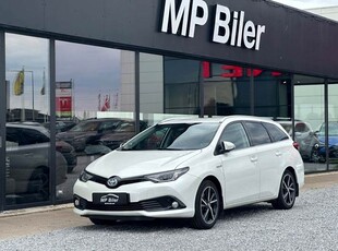 Toyota Auris 1,8 Hybrid H2 Selected Touring Sports CVT