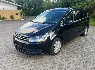 VW Sharan 2,0 TDI AUT.