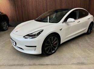 Tesla Model 3 Performance AWD