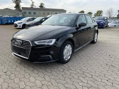 Audi A3 1,4 e-tron Sportback S-tr. 5d