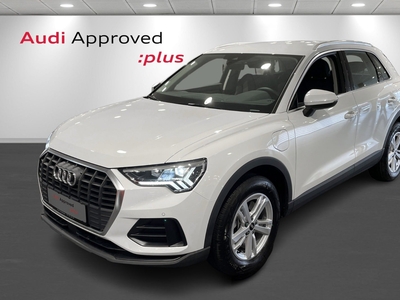 Audi Q3 45 TFSi e Attitude+ S-tr. 5d