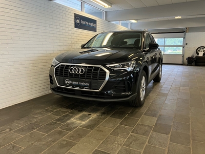 Audi Q3 45 TFSi e Attitude+ S-tr. 5d