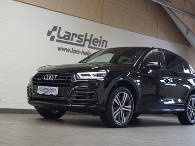 Audi Q5 40 TDi S-line quattro S-tr. 5d