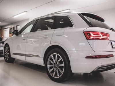 Audi Q7 TDi e-tron S-line quattro Tiptr. - Stor SUV 4x4 Aut.