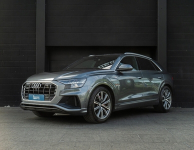 Audi Q8 50 TDi quattro Tiptr. 5d