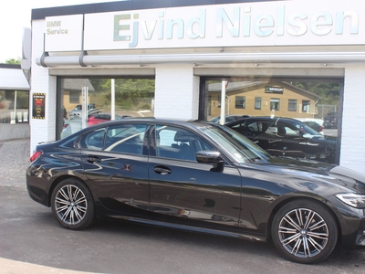 BMW 320d 2,0 Sport Line aut. 4d