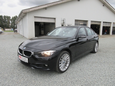 BMW 320i 2,0 aut. 4d