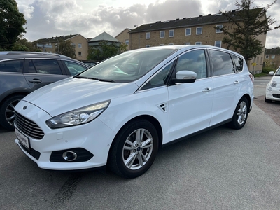 Ford S-MAX 2,0 TDCi 180 Titanium 5d