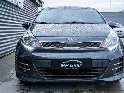 Kia Rio CVVT Attraction+ - Mellem Halvkombi