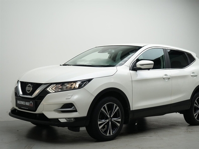 Nissan Qashqai 1,3 Dig-T 140 N-Connecta 5d