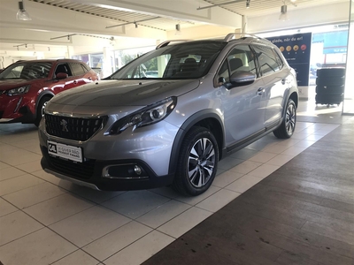 Peugeot 2008 1,6 BlueHDi 100 Allure Sky 5d