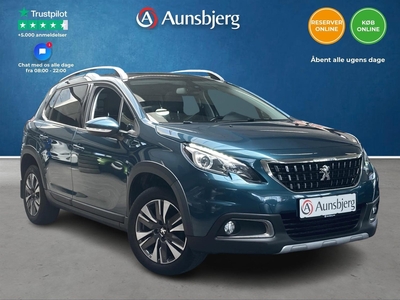 Peugeot 2008 1,6 BlueHDi 100 Selection Sky 5d