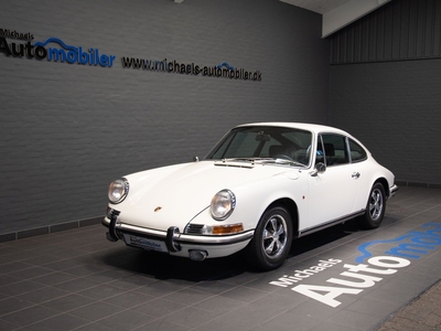 Porsche 911 E 2,7 Coupé 2d