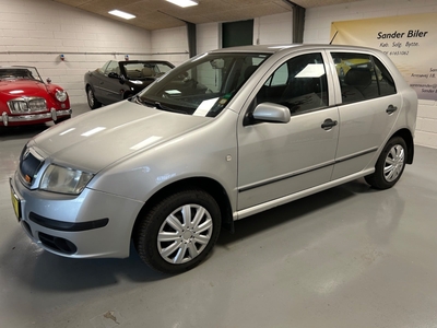 Skoda Fabia 1,4 16V 75 Ambiente 5d