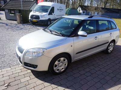 Skoda Fabia 16V Sport Combi - Mellem St.car