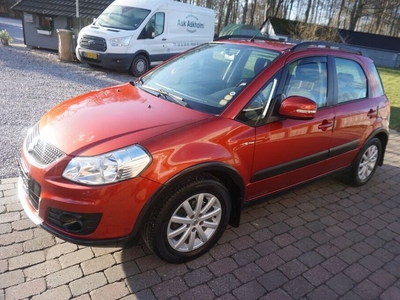 Suzuki SX4 CombiBack GLXtra - Mellem SUV