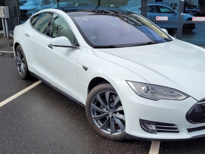 Tesla Model S 85 5d