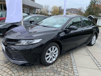 Toyota Camry 2,5 Hybrid H3 CVT 4d