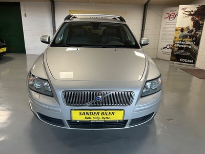 Volvo V50 1,8 Summum 5d