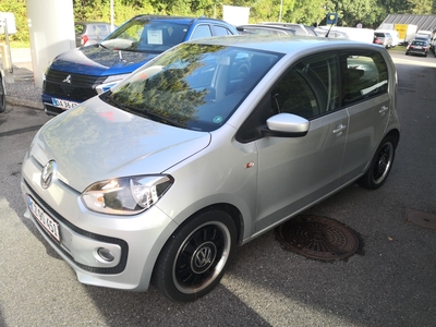 VW Up! 1,0 75 High Up! BMT 5d