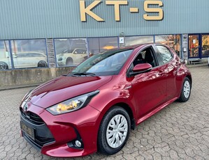 Toyota Yaris 1,5 Hybrid H3 e-CVT 5d