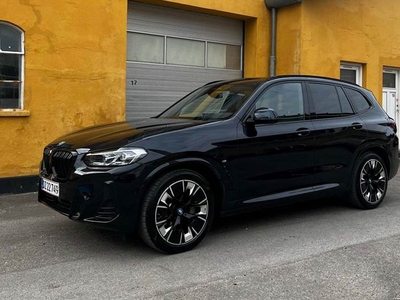 BMW iX3 Charged Plus M-Sport