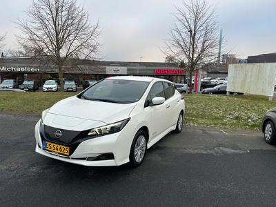 Nissan Leaf 39 Visia 5d