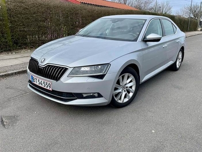 Skoda Superb 2,0 TDi 150 Style DSG